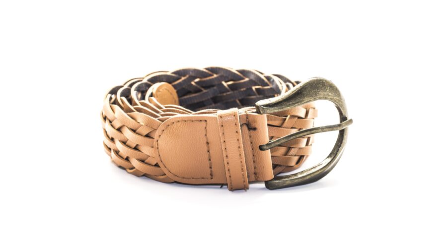 Comment Choisir la Bonne Ceinture pour Compléter Votre Tenue